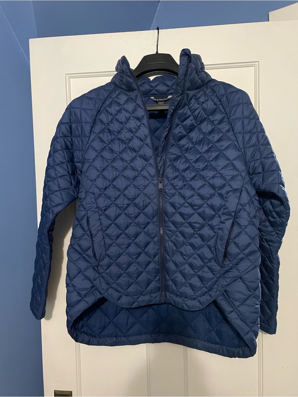 Athleta Navy Quilted Hooded Puffer Jacket
